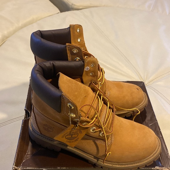 Men’s Timberland Boots (Wheat Nubuck) - Picture 4 of 8